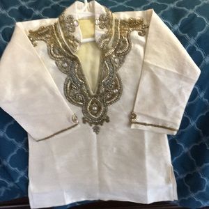 2 Boys Elegant Kurtas 6-24 months & 5T